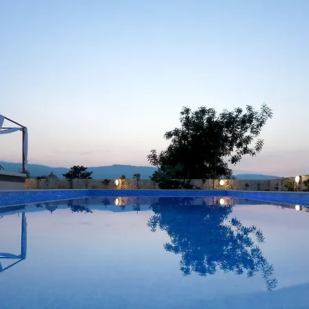 Simona Stone House Polis