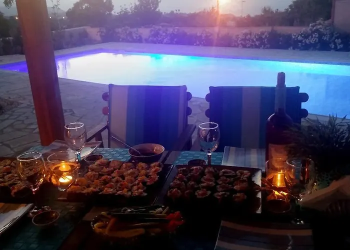 Simona Stone House Hébergement de vacances