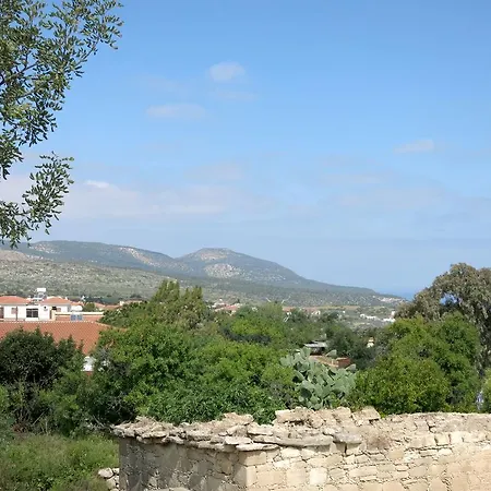 Simona Stone House