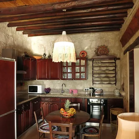 Holiday home Simona Stone House Polis