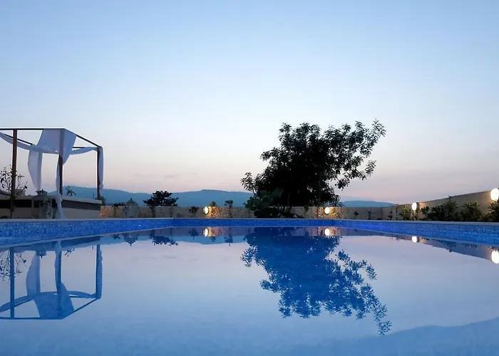 Simona Stone House Polis