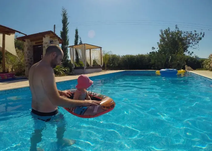 Simona Stone House Prázdninový dům *